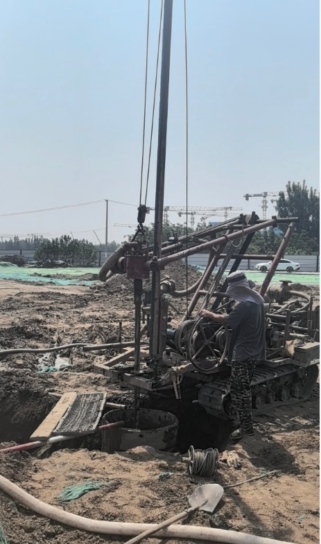 承德鹰手营子矿区工地打井